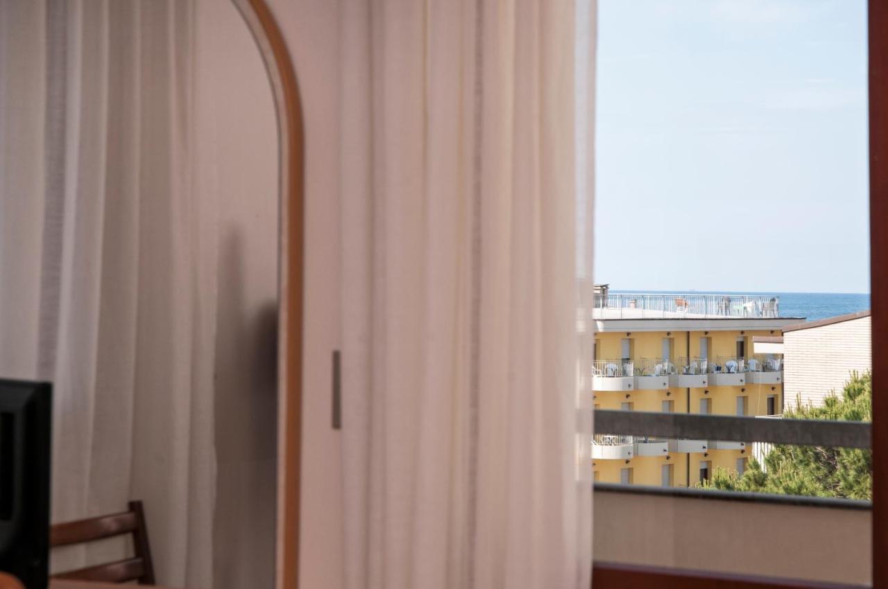 Hotel Rugantino Cesenatico Dış mekan fotoğraf